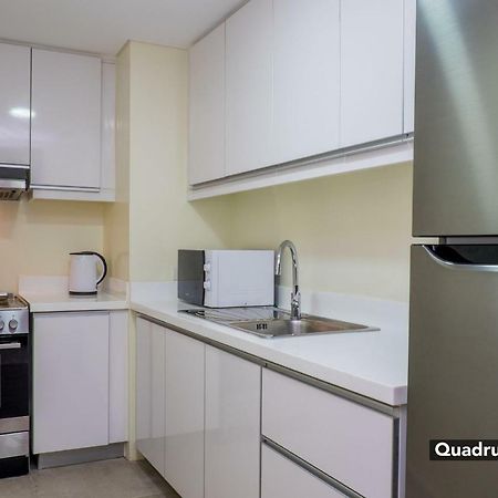 Zen Home At Icon Plaza Bgc Taguig Buitenkant foto
